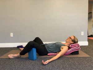 medical therapeutic yoga for pelvic pain